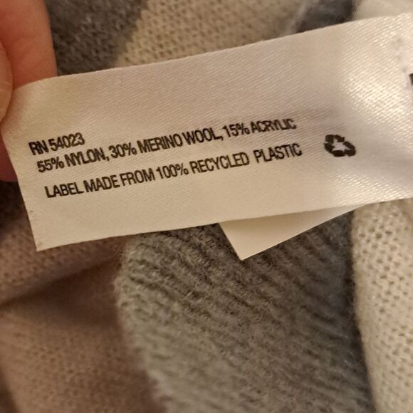 Gap Womens Sweater Green Gray Knit Striped Short Sleeve V-neck Preppy Style -XS - Picture 10 of 14